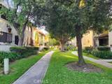 400 Flower Street - Photo 16