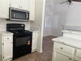 220 Suffolk - Photo 18