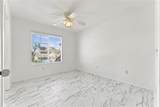 220 Suffolk - Photo 31