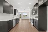 16077 Preserve Loop - Photo 2