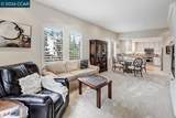 5910 Horsemans Canyon Dr - Photo 20