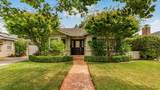 896 Lincoln Court - Photo 2
