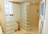 208 Weymouth Street - Photo 51