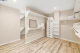 3370 Gardella Plz - Photo 42