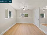 2910 Almond St - Photo 37