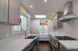 649651 Francisco St - Photo 16