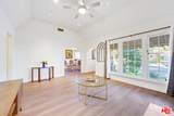 8838 Rosewood Avenue - Photo 16