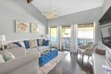 44 Carriage Way - Photo 7