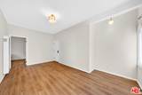 822 Hayworth Avenue - Photo 18