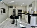 1505 Foxglove Pl - Photo 5