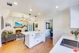 8818 Rosewood Avenue - Photo 2