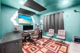 6545 Reseda Boulevard - Photo 12