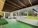 1634 Boyle Avenue - Photo 36