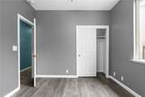 2061 Rochester - Photo 24