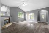 2061 Rochester - Photo 8