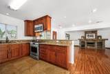 1238 Studebaker - Photo 13