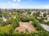 9755 Noble Ave - Photo 41