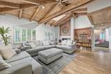 4801 Gloria Avenue - Photo 2