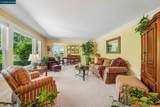 340 Donald Dr - Photo 6