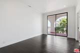 8908 Appian Way - Photo 32