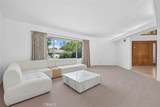 10401 Wystone Avenue - Photo 11