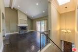 1912 Vanderbilt Lane - Photo 2