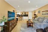 552 Bellflower - Photo 11