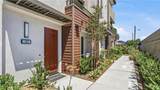 633 S Lyon St - Photo 1