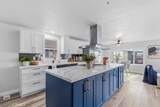 9080 Bloomfield Avenue - Photo 7