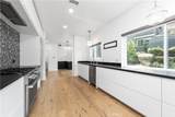 4742 Club View - Photo 17