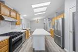 450 Bradley Ave - Photo 2