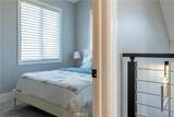 1925 Richard Ave - Photo 11