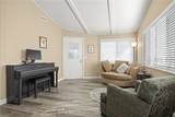 124 Poinsettia Gardens Drive - Photo 10