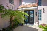 2666 Bayshore Avenue - Photo 3