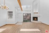 6323 Reseda Boulevard - Photo 9