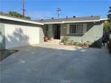 10016 Sophia Avenue - Photo 2