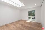 23201 Oxnard Street - Photo 31
