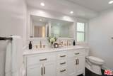 23201 Oxnard Street - Photo 32