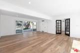 23201 Oxnard Street - Photo 8