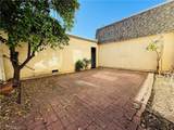 6511 Wystone Avenue - Photo 20