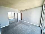425 W Beech St - Photo 14