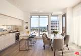 10000 Santa Monica Boulevard - Photo 32