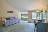 672 Greendale Lane - Photo 15