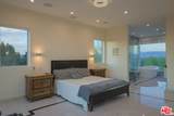 5900 Winnetka Avenue - Photo 32
