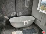 5900 Winnetka Avenue - Photo 52
