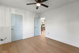 822 Mountain View - Photo 17