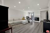 6840 Balboa Boulevard - Photo 7