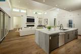 1070 Borrette Court - Photo 6