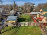 320 Armstrong Street - Photo 4