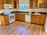 1070 Evergreen - Photo 4